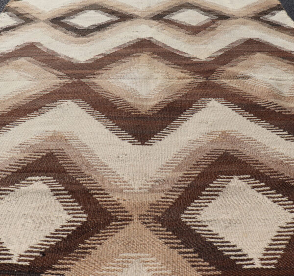 Rug W22-0901 - Image 3